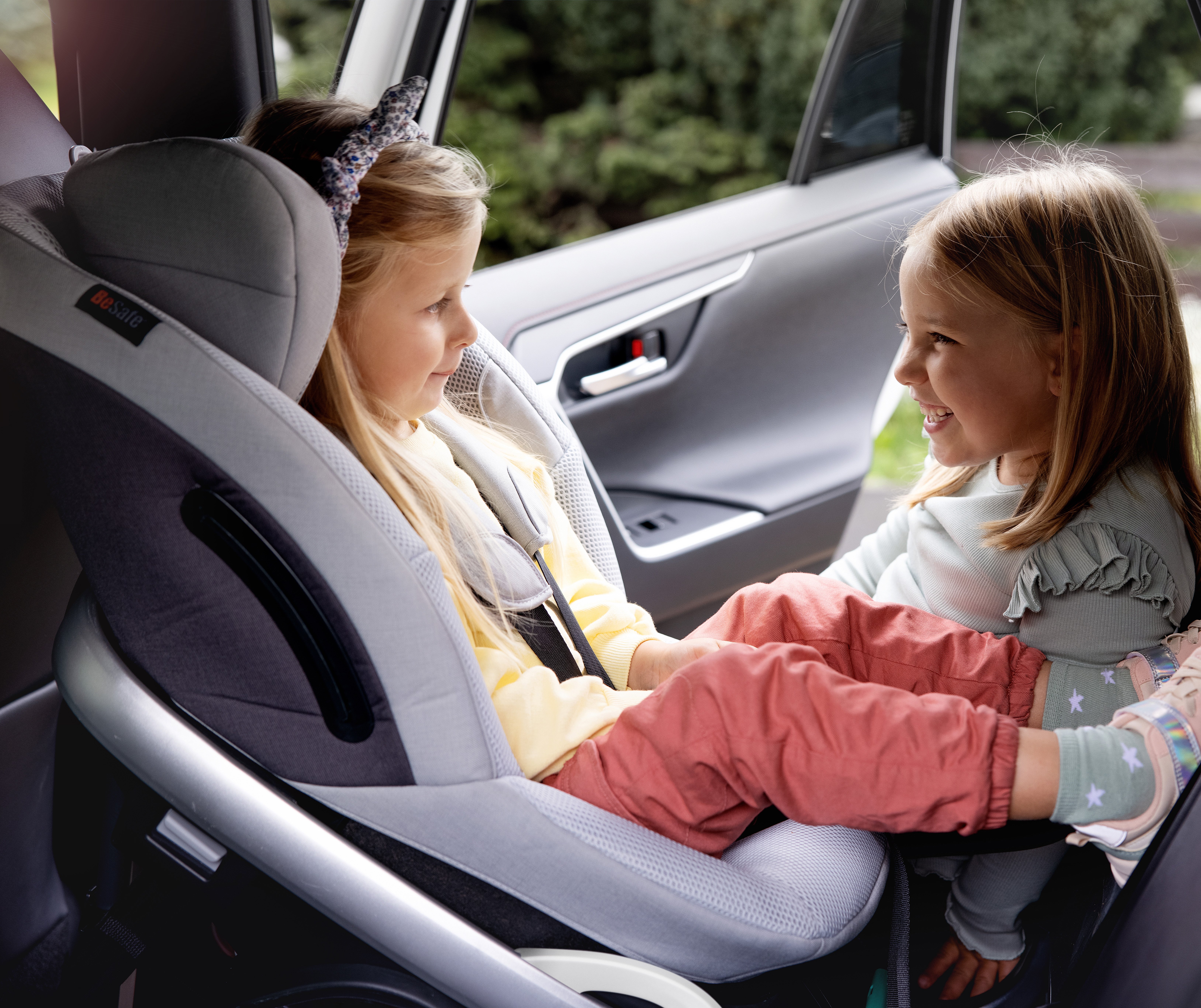 3 year old in rear facing car seat best sale